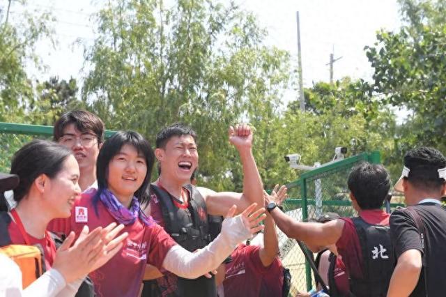 门城湖赛龙舟！2025年首都高校龙舟挑战赛开赛