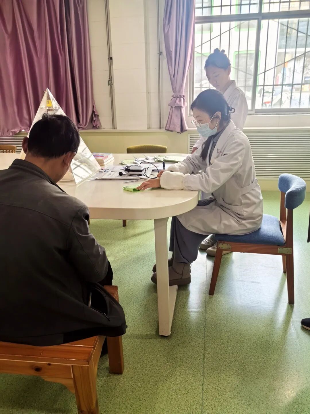 宝鸡职业技术学院首批保育专业学生儿童保健专业见习圆满落幕(图2)